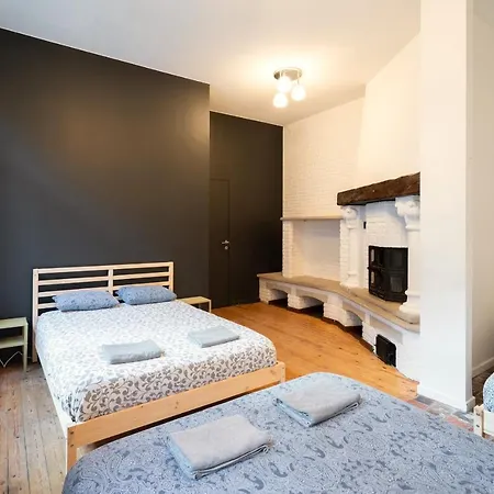 Apartamento Two-bedroom River Side In The Heart Of