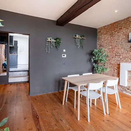 Apartamento Two-bedroom River Side In The Heart Of *