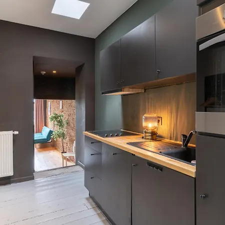 Apartamento Two-bedroom River Side In The Heart Of